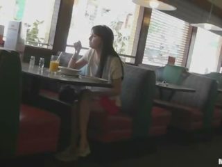Cookie spotted trong các diner fucked lược cứng